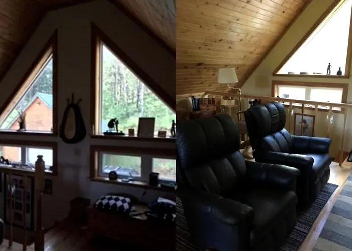 Rustic Pet-friendly With Private Deck Near Newcastle, Wyoming *