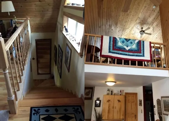 Rustic Pet-friendly With Private Deck Near Newcastle, Wyoming